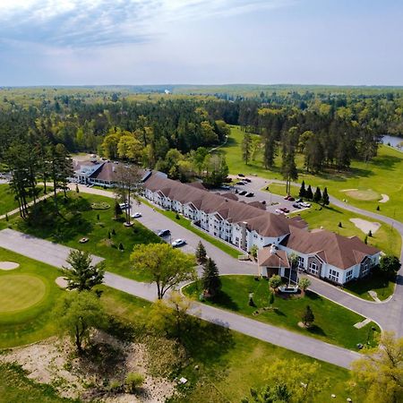 Four Seasons Island Resort Pembine Экстерьер фото
