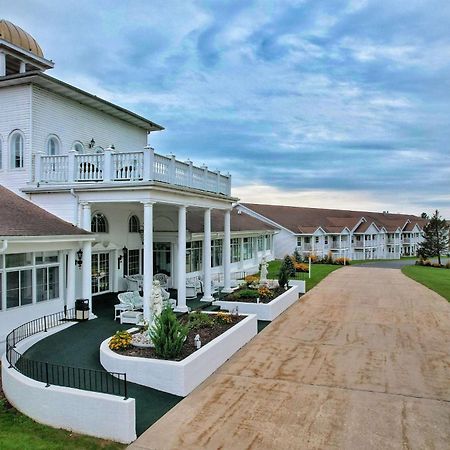 Four Seasons Island Resort Pembine Экстерьер фото
