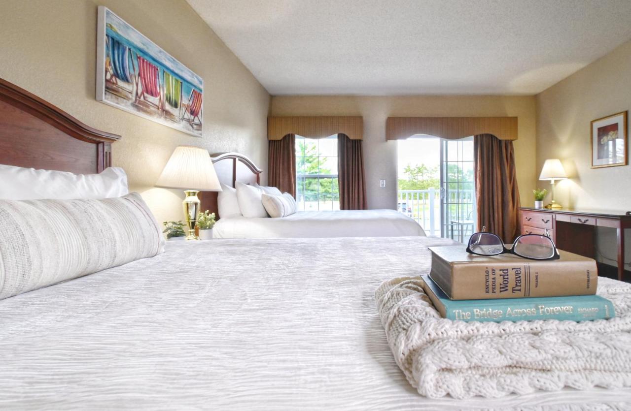 Four Seasons Island Resort Pembine Экстерьер фото