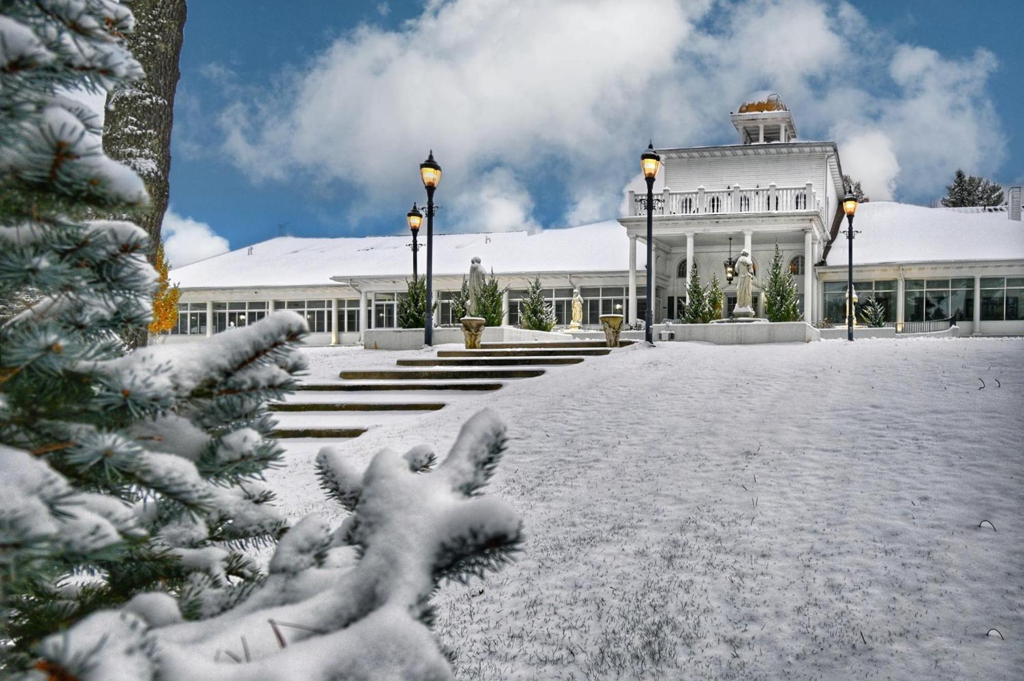 Four Seasons Island Resort Pembine Экстерьер фото
